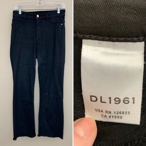 DL1961 Marianna Hewitt cropped black jeans. Size 30